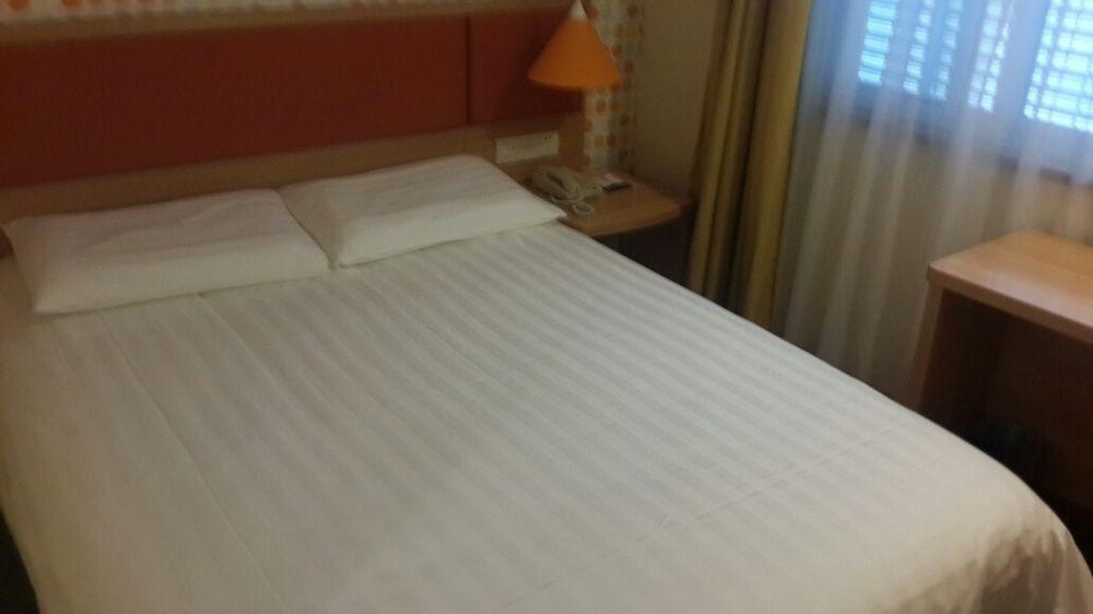 Home Inn Kanton Exterior foto