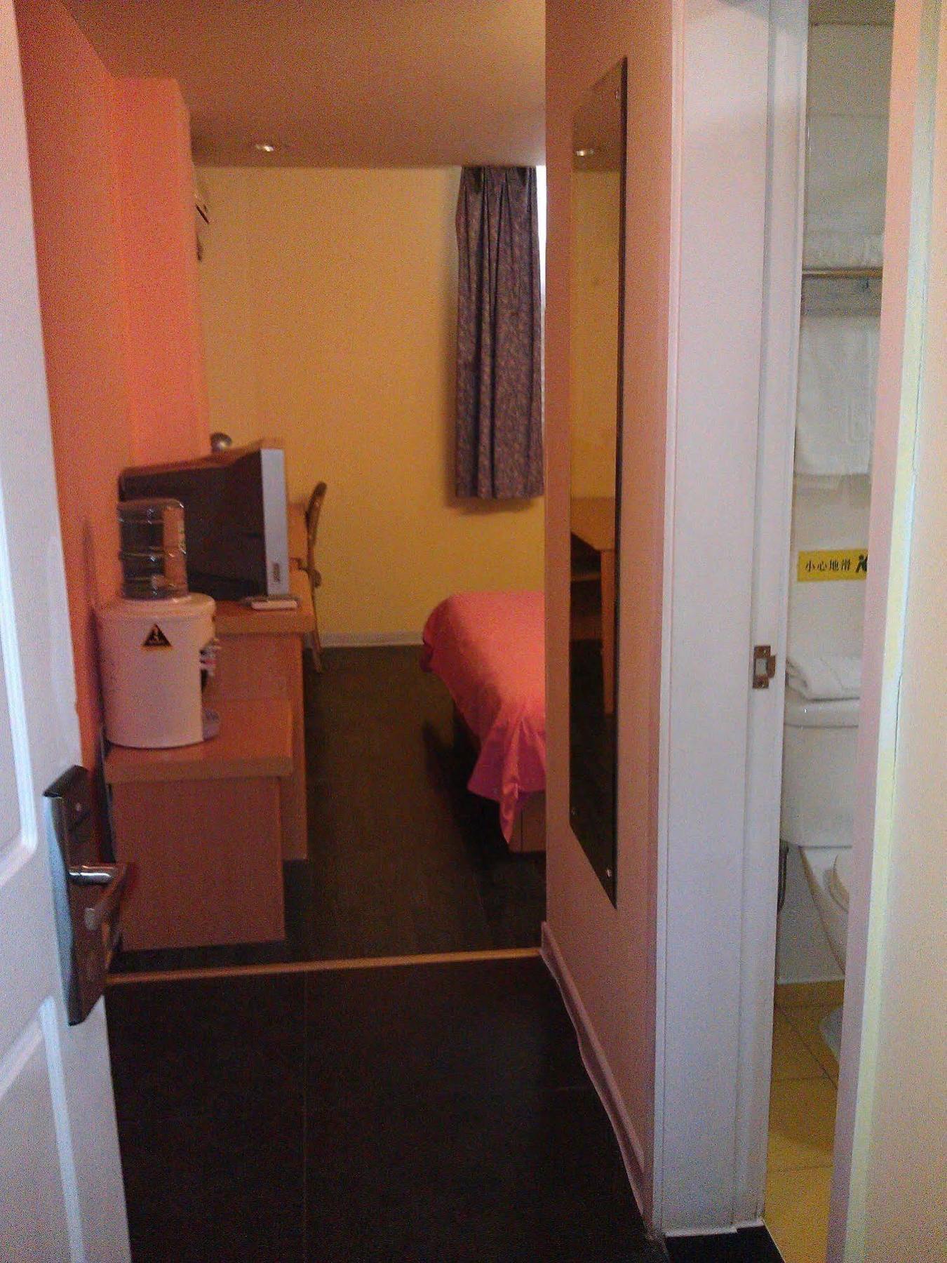 Home Inn Kanton Exterior foto